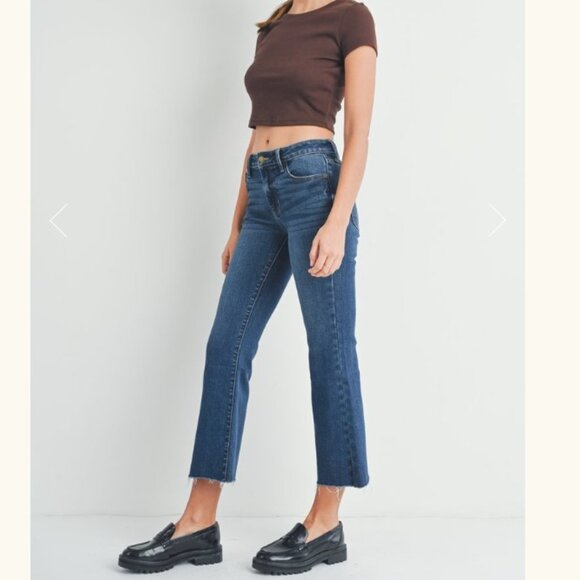 NEW! Just USA Jeans - Stretchy Cropped Flare Jean - Size 14 - Picture 2 of 5